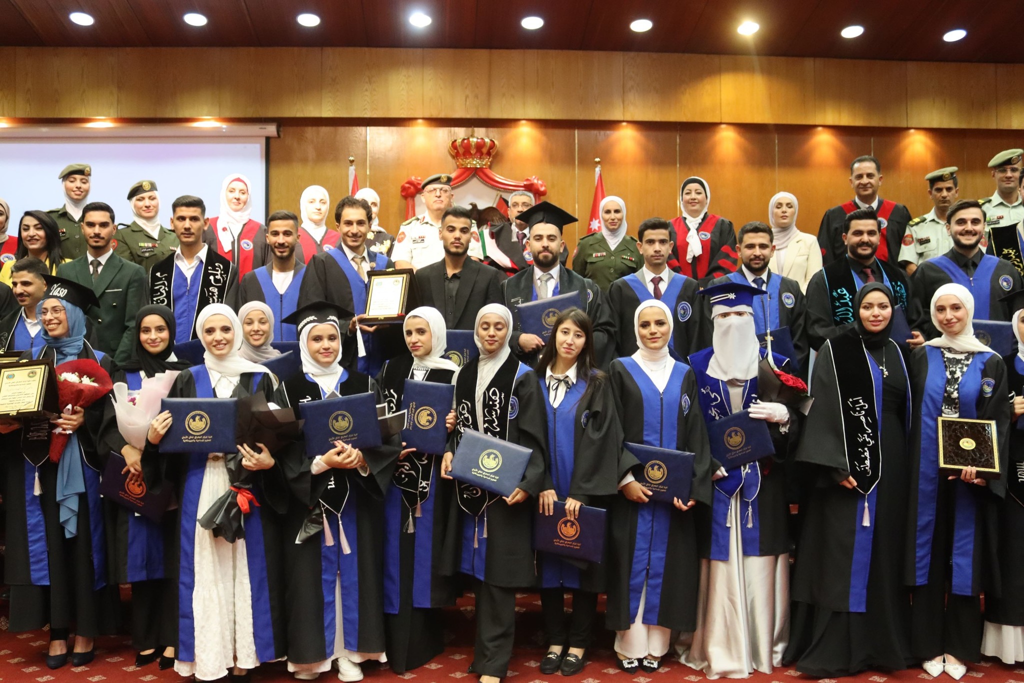 تخريج الفوج التاسع من طلبة كلية المركز الجغرافي الملكي